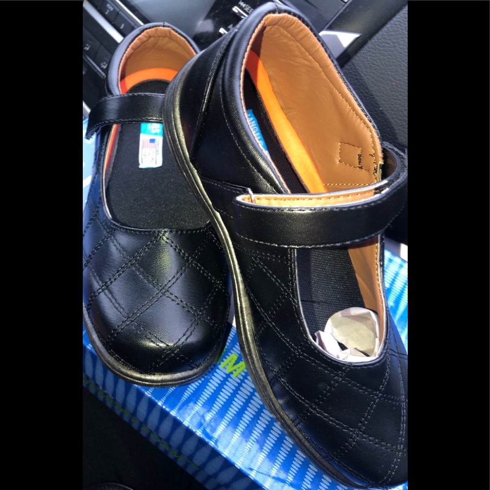 ‼️NEW Girls Dress Shoes‼️